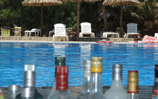 Surfing Beach Paros (Village/Camping)