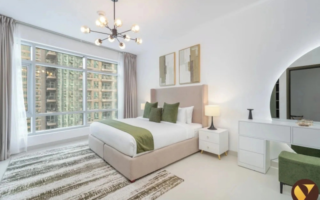 Vogue | The Lofts near Burj Khalifa | Dubai Mall