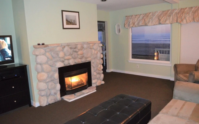 Nantucket Inn #1