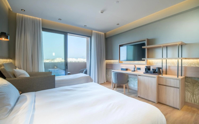Отель Senseana Sea Side Resort & Aquadventure - All Inclusive