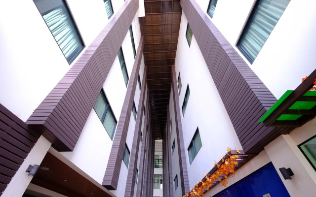 U Style Hotel