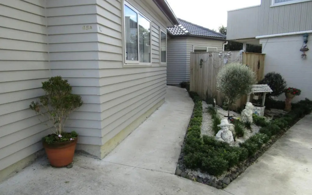 Bucklands Beach Executive Units Auckland