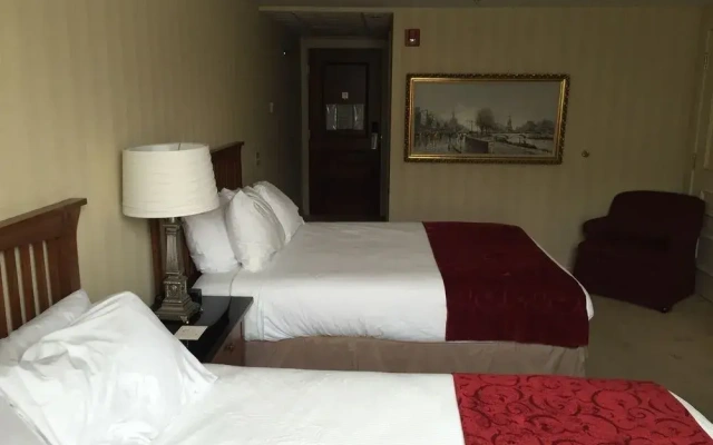 Hotel Winneshiek