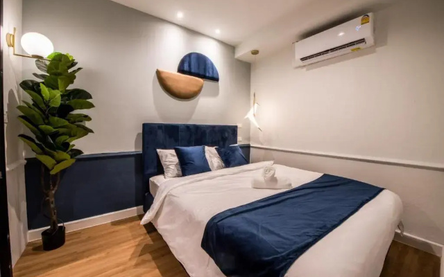 Theme Boutique Hotel