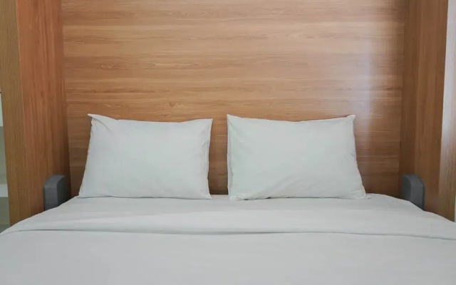 Modern with City View 2BR at Green Pramuka Apartment