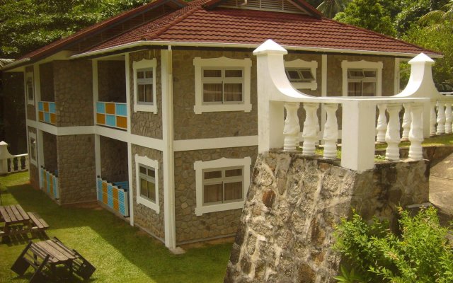Отель Koko Villas Сейшельские острова, Остров Маэ - отзывы, цены и фото номеров - забронировать отель Koko Villas онлайн вид на фасад