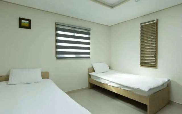 Hub Guest House