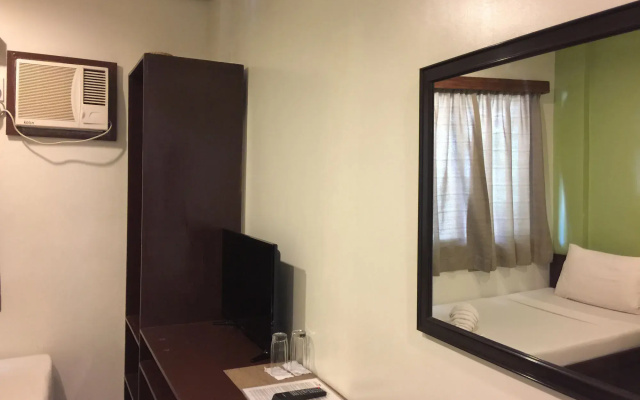 Coron Ecolodge