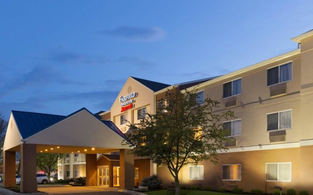 Fairfield Inn & Suites Grand Rapids in Grand Rapids, United States of America from 126$, photos, reviews - zenhotels.com hotel front