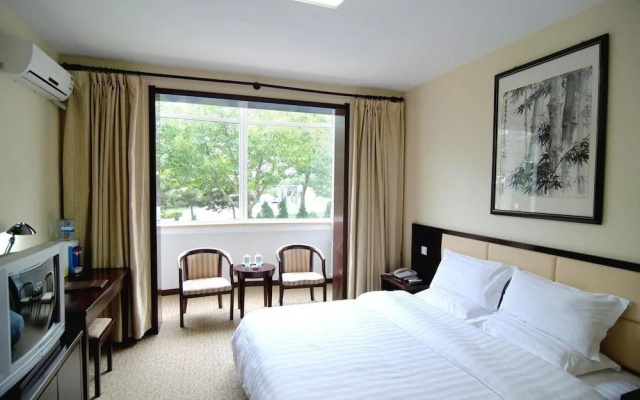 Yantai Hong Teng Hotel