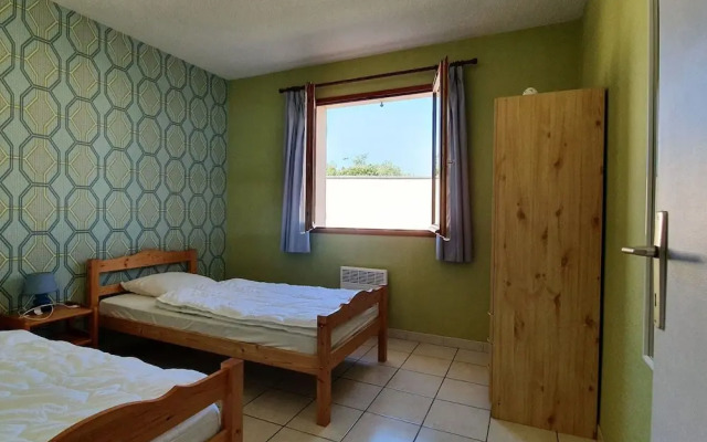 Charming Villa in Saint-genies