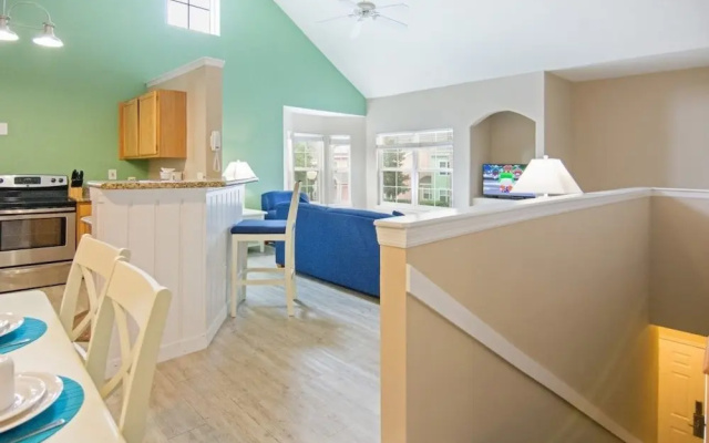 Runaway Beach Club 22202 - Two Bedroom Condo