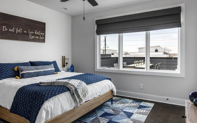 Luxe-tennessee Row-heart of Gulch-mins to Broadway