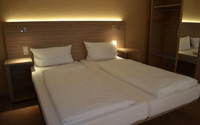 Hotel & Restaurant Itzumer Paß