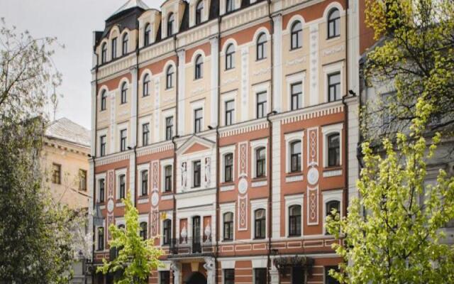 Гостиница Подол Плаза Украина, Киев - 11 отзывов об отеле, цены и фото номеров - забронировать гостиницу Подол Плаза онлайн вид на фасад