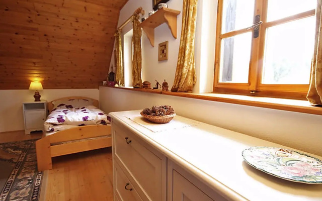 DOLNí PříBRANí