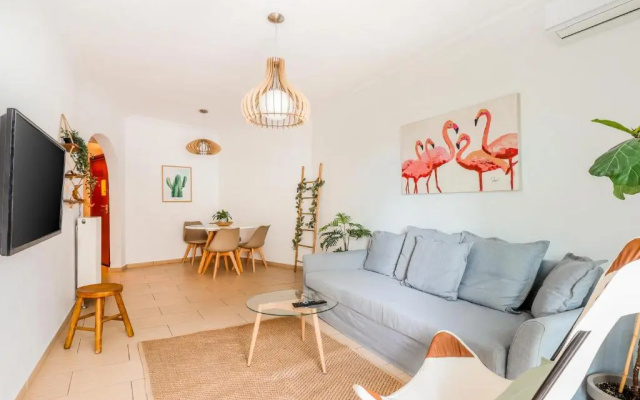Traveler Home 85m2 Private Parking Next to Center