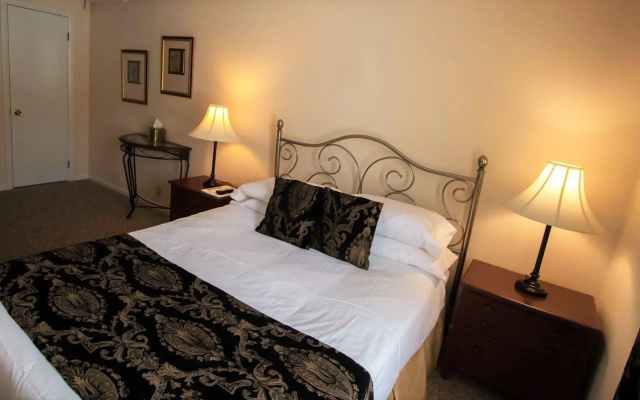 Hotel Frankfort & Restaurant