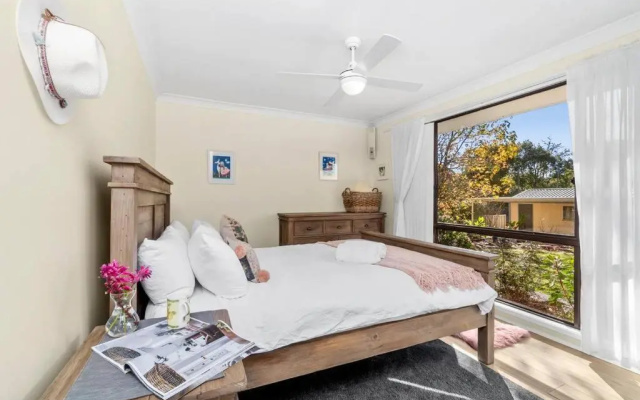 Kurrajong Village Delight