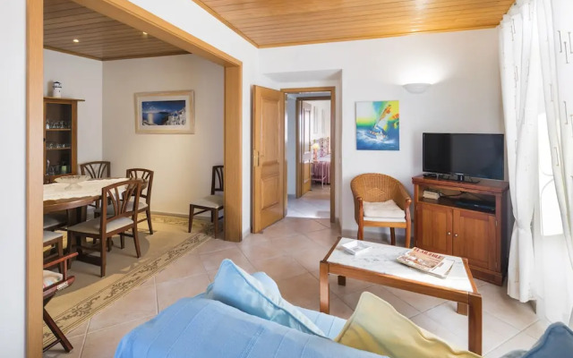 Private 2 Bed Apartment in Albufeira Old Town