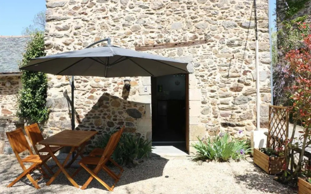 Les Deux Lièvres