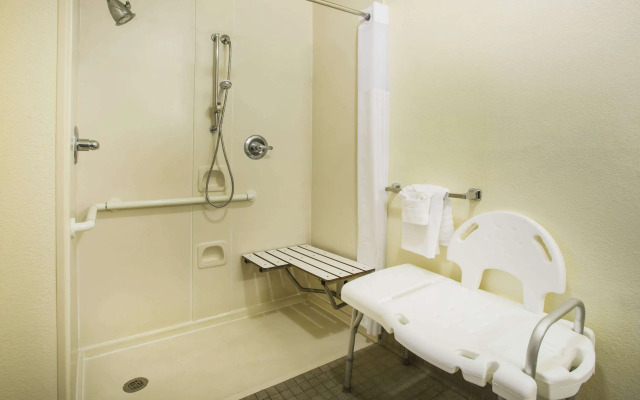 Days Inn by Wyndham Florence Near Civic Center