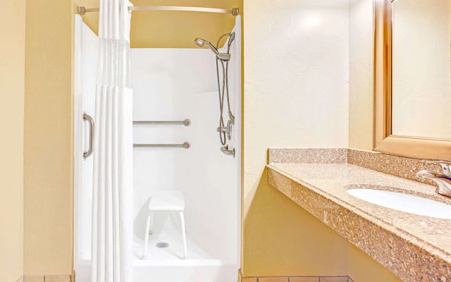 Days Inn by Wyndham Oklahoma City