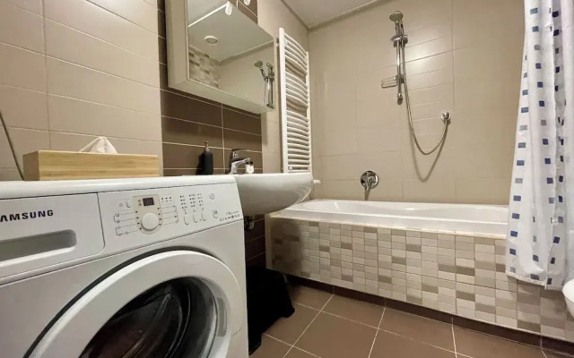 SWU Carrara Apartments