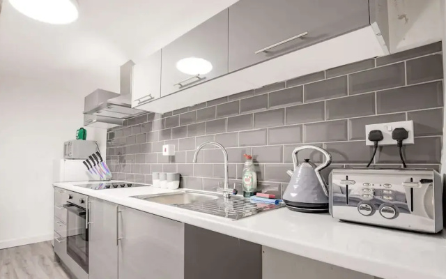 Host Stay New Street Dwelling