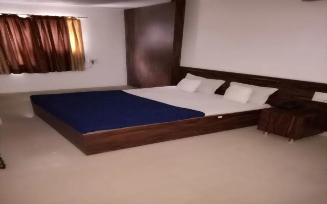 Sai Gangotri Hotel