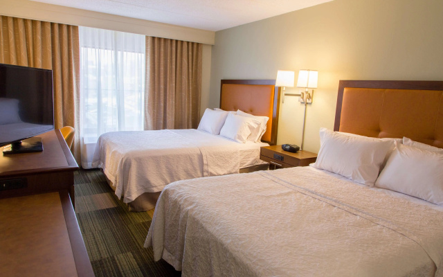 Hampton Inn & Suites Albany-Downtown