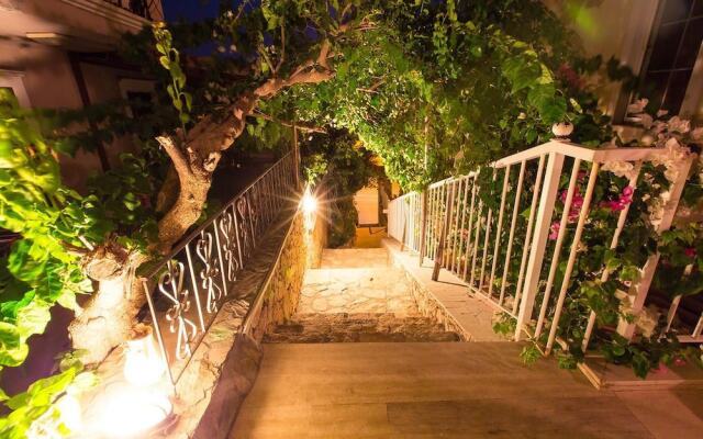 Kalkan Park Otel Турция, Калкан - отзывы, цены и фото номеров - забронировать отель Kalkan Park Otel онлайн вид на фасад