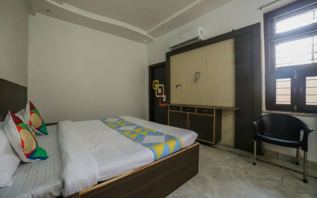 Oyo Home 16423 Spacious 3Bhk