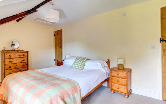 Holiday Home Y Barcud Coch
