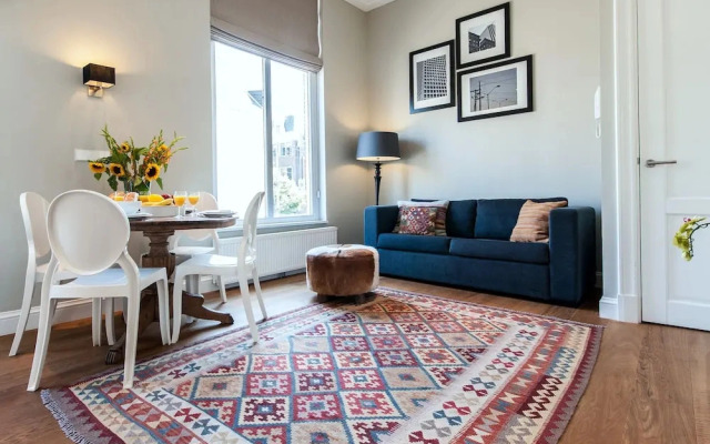 Vondelpark Apartment Suites