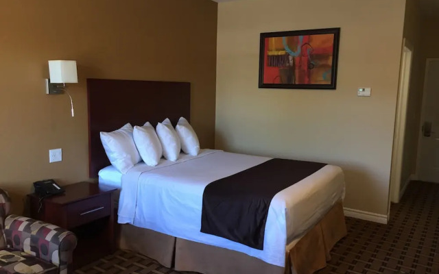 Fox Motor Inn