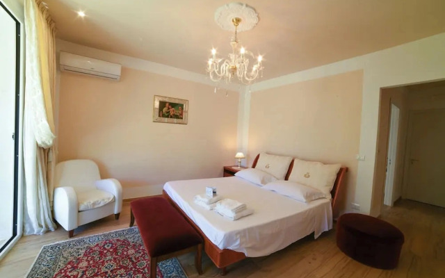 Villa Nina Luxury With Pool