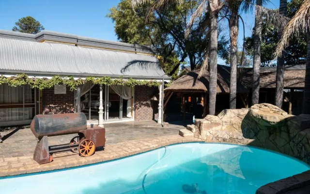 Borisimo's Guest House Alberton