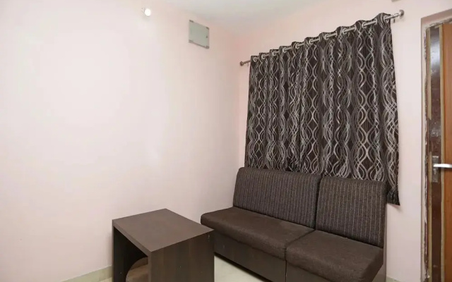 Hotel Recharge By OYO Rooms