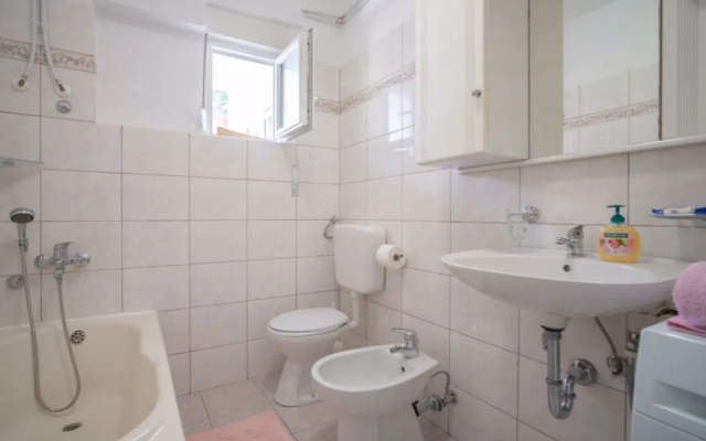 Apartment Iris St.Georges-de-Montclard