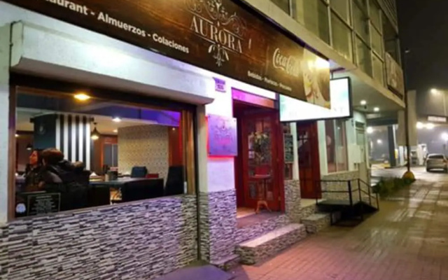 Hotel Aurora Tome