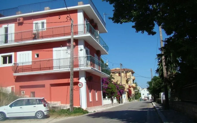 Dionisis Apartments