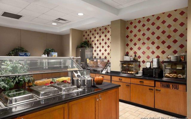 Embassy Suites by Hilton Atlanta Alpharetta 1
