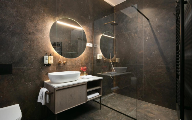 Almayer Art & Heritage Adults Only Hotel & Dépendance Rooms