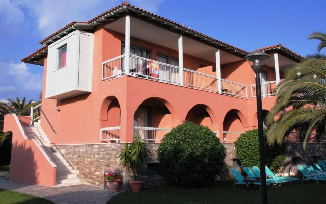 Отель Hanioti Village Resort Греция, Ханиотис - отзывы, цены и фото номеров - забронировать отель Hanioti Village Resort онлайн вид на фасад