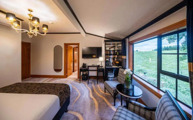 Hamurana Lodge Boutique Hotel