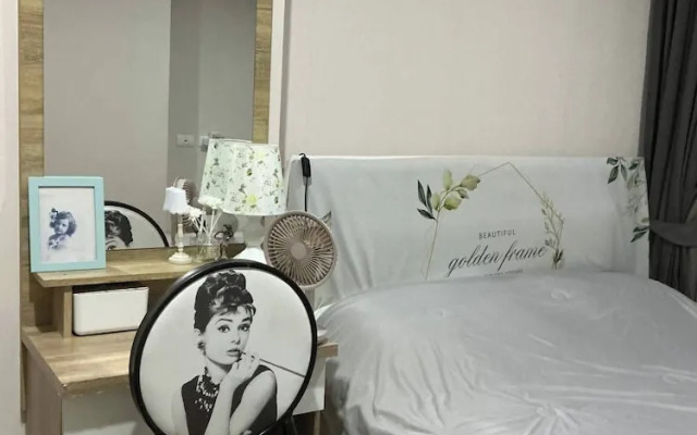 Cozy 1-bedroom Apartment in Bangsue, Bangkok