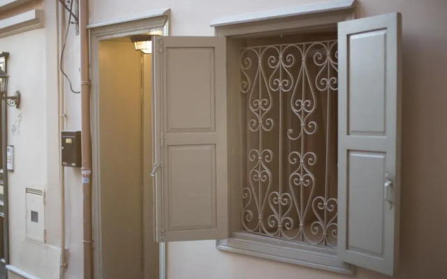 Plaka360 Apartments