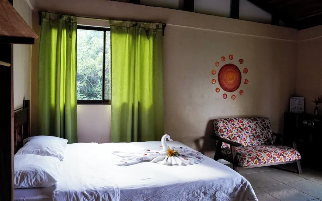 Essence Arenal Spa & Yoga