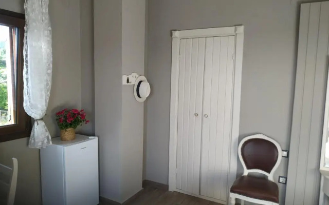 Geomelia Guest House